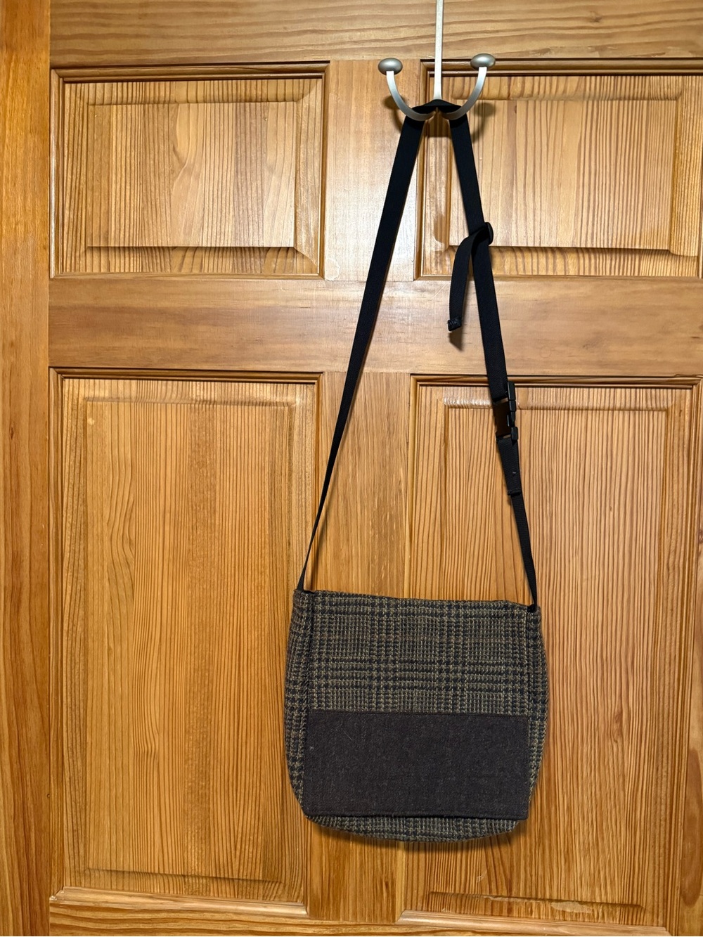 Wool Plaid Crossbody Flap Bag with Adjustable Black Strap